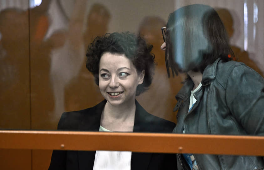 Евгения Беркович (слева) и Светлана Петрийчук были немало удивлены обвинением в исламизме