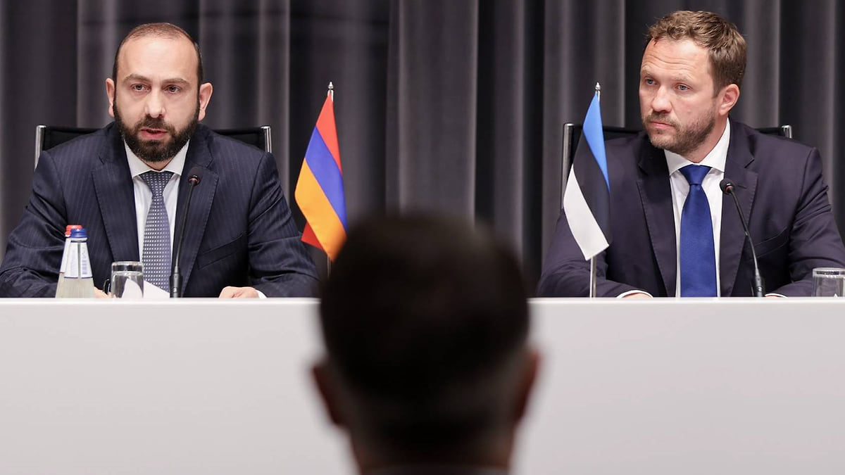 Армения раздает заявления об уходе
