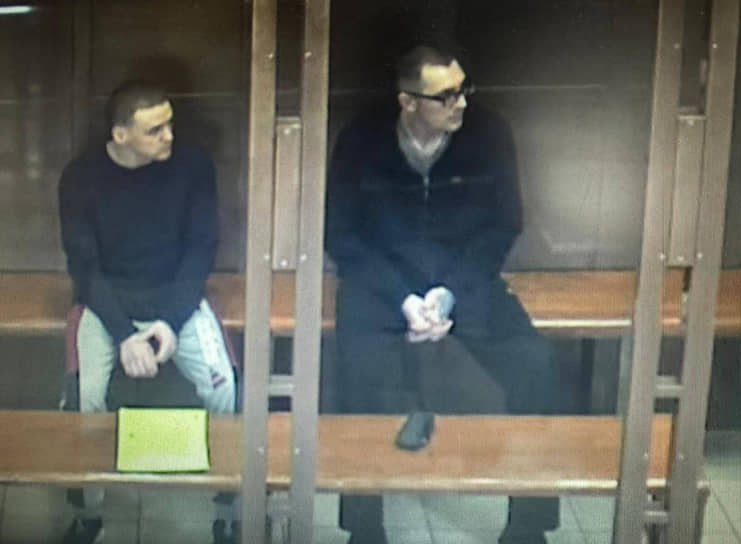 Московский городской суд приговорил Александра Абрама и Эдуарда Бурдилова к 13 годам лишения свободы