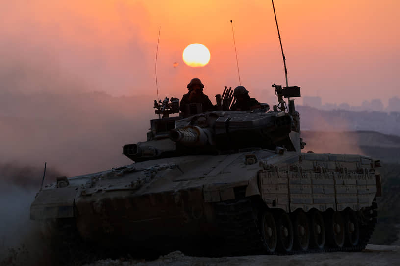 Израильский танк на границе Израиля и сектора Газа (июль 2024 года)
