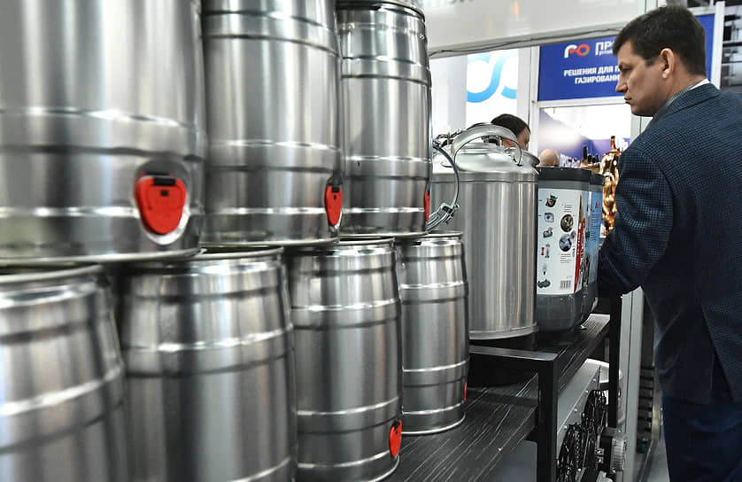 Международная выставка оборудования, ингредиентов и упаковки для производства напитков BeviTec, стенд производителей кегов для пива (2023 год)