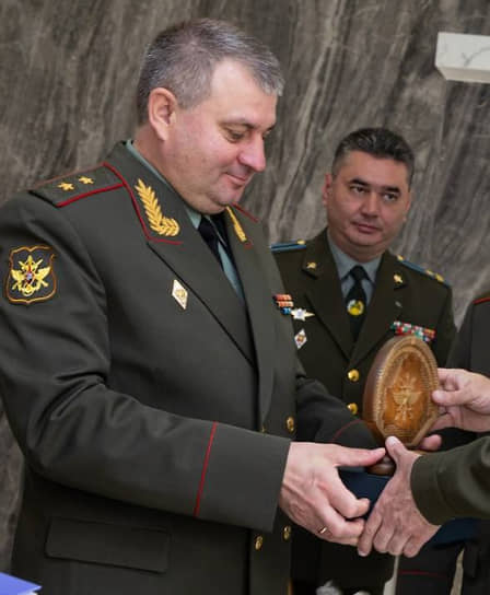 Генерал Вадим Шамарин частично со следствием согласился, но только не по вопросу квалификации его действий