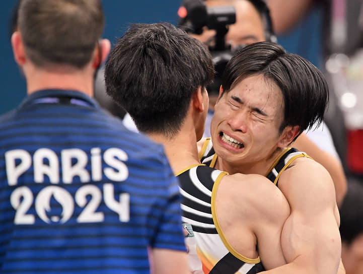 Японский гимнаст Казума Кая после выступления