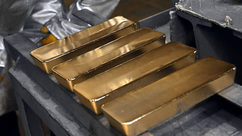 Тройская унция прирастает тоннами // Биржевые фонды раскупают золото по высокой цене