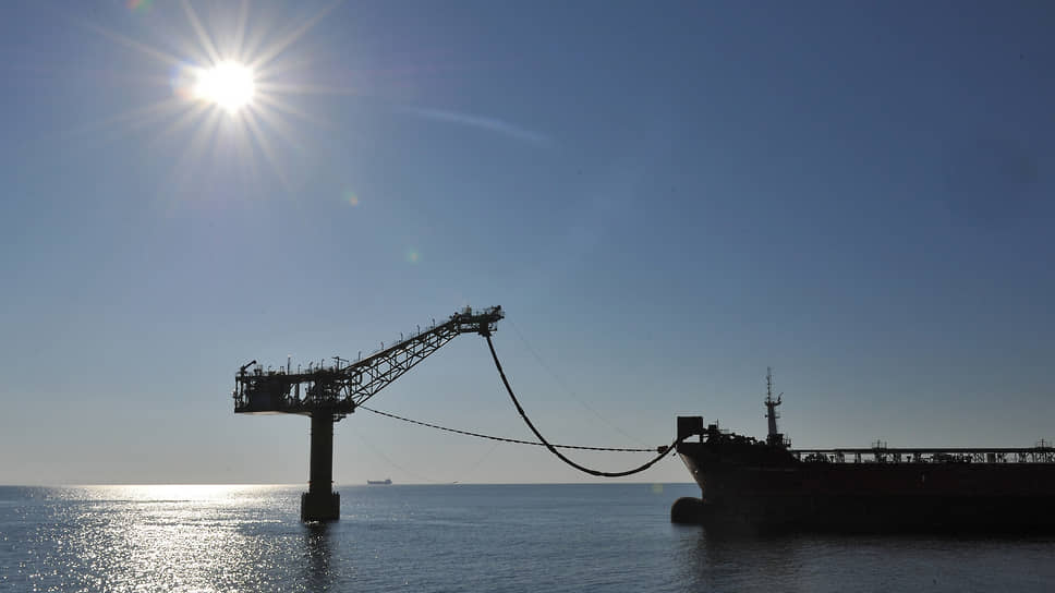 Нефтяники временно избежали изменения правил налогообложения