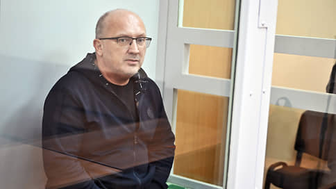 Фуражки в особо крупном размере // Дело о взятке за поставки головных уборов военным поступило в суд