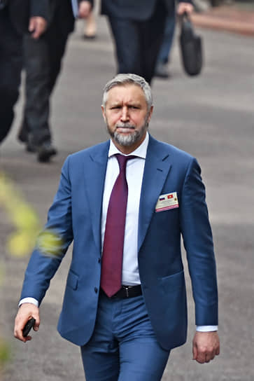 Юрий Бездудный решил уйти с поста главы Ненецкого округа, не дожидаясь окончания первого губернаторского срока