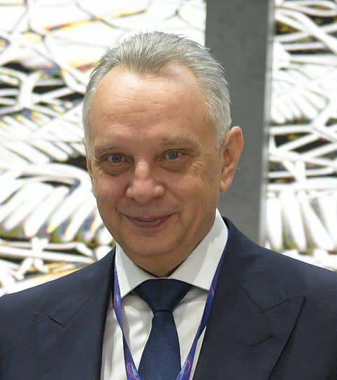 Михаил Василенко