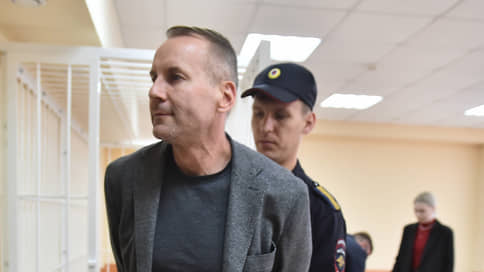 Взятки не признали пожертвованием // Сбор средств на бронированные автомобили следствие сочло за поборы с бизнесменов