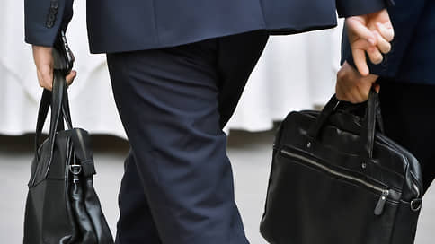 Выплаты в пользу облигаций // Акционеры готовятся получить дивиденды более чем на 2 трлн рублей