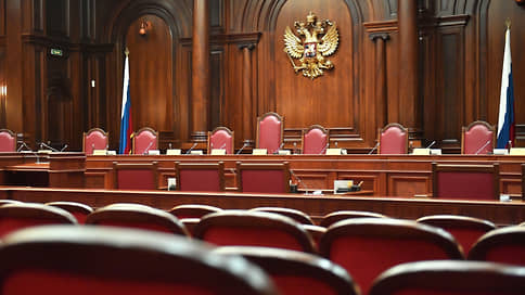 Добросовестных автомобилистов проверили на конституционность // Житель Курска не смог вернуть свою машину через КС