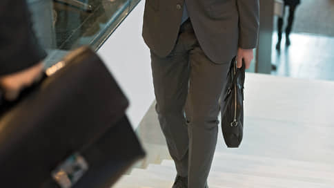 The aircraft explained the deadline for the submission of the final financial report to election candidates