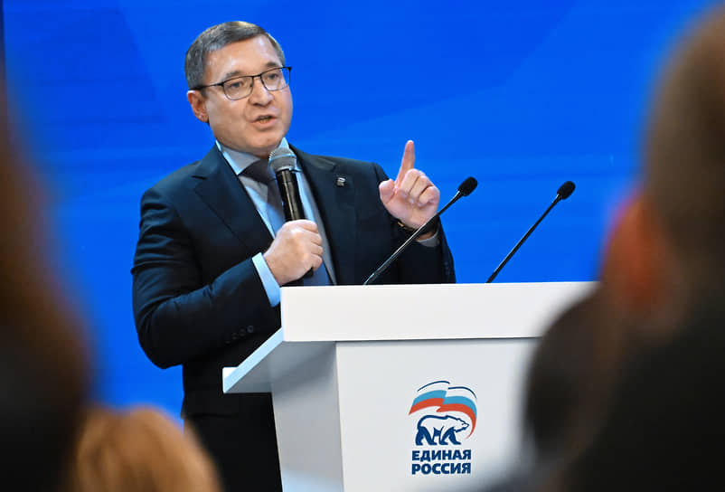 Секретарь генсовета «Единой России Владимир Якушев