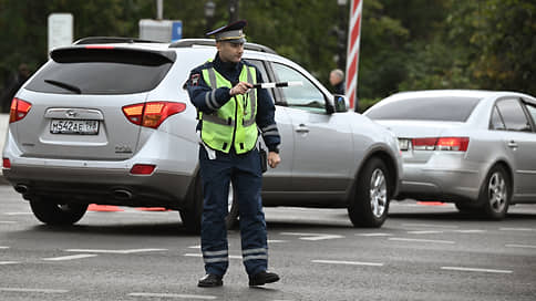 Суд не усомнился в процедуре // Оппозиции не удалось оспорить в КС резкое увеличение штрафов за дорожные нарушения