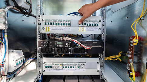 У базовых станций сократился госбюджет // Создание отечественного оборудования планируется обеспечить частными вложениями