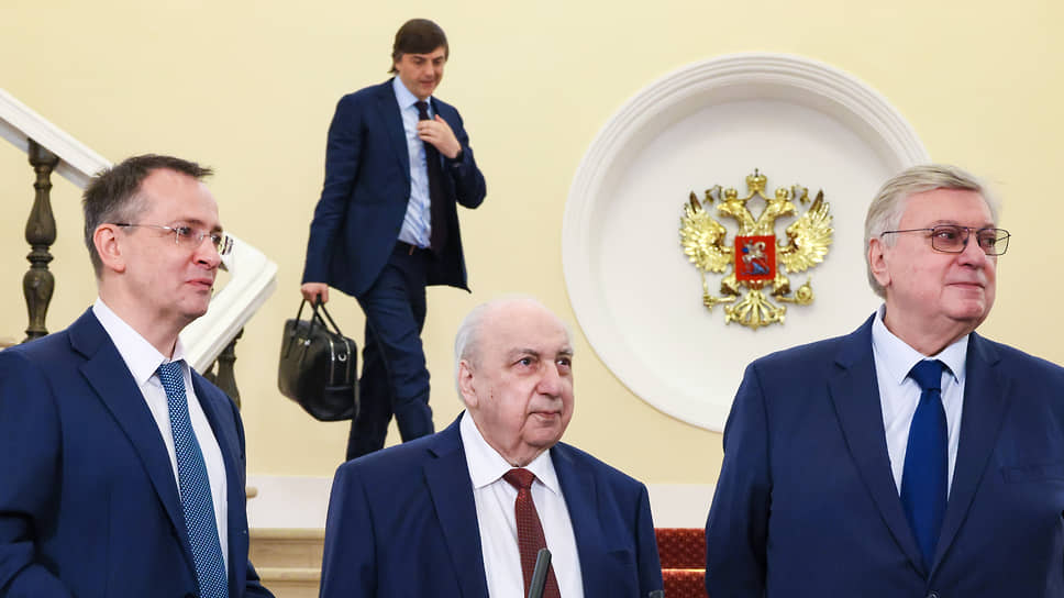 Авторы и редакторы новой линейки школьных учебников могут расслабиться: дело сделано, у президента были