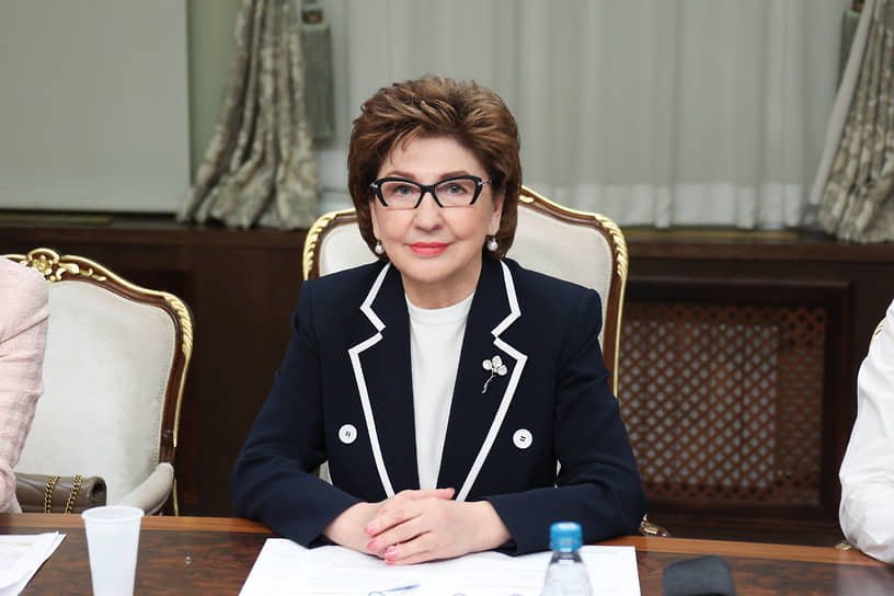 Галина Карелова
