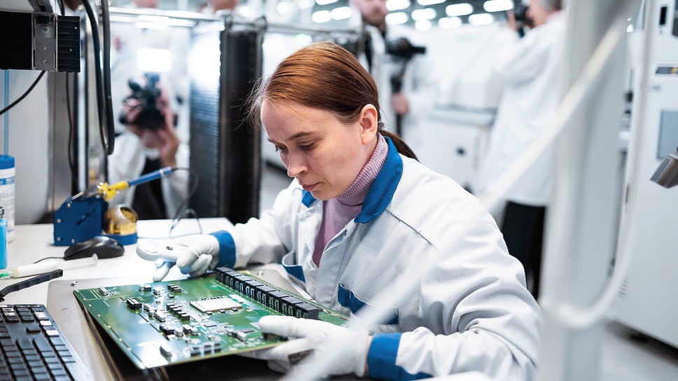 Минпромторг хочет обязать разработчиков микросхем локализовывать производство
