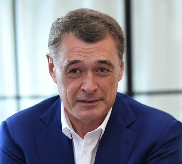 Юрий Костин