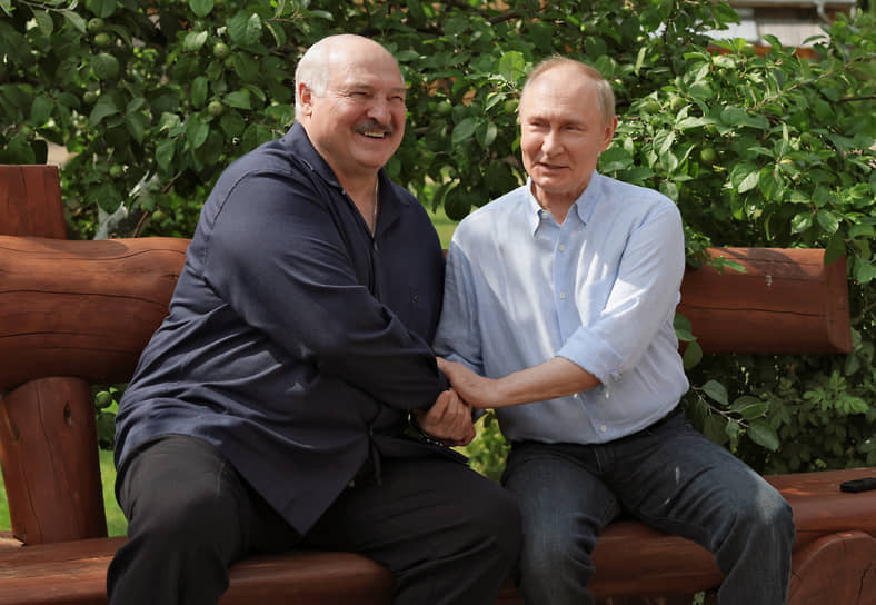 Александр Лукашенко и Владимир Путин не могут долго быть просто на телефонах
