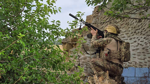 Заход на глубину // Новый прорыв российских войск может дестабилизировать украинскую оборону в Донбассе