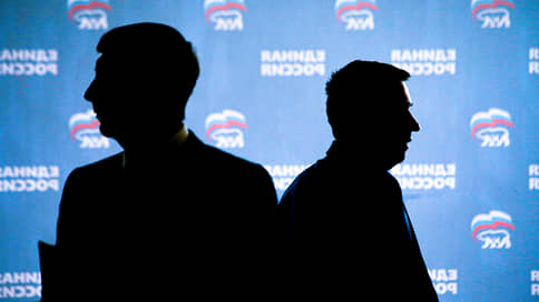 Заминочка с выходом // Суд подтвердил право избиркомов наказывать политиков за членство в двух партиях