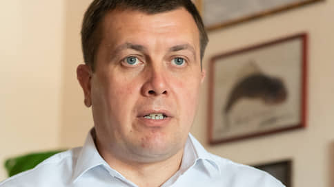 Митинг на детской площадке // Главе фракции КПРФ в Липецком облсовете может грозить уголовное дело за встречу с избирателями