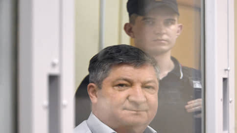 Мое место на передовой, а не в СИЗО // Осужденный генерал-полковник Арсланов прошел медкомиссию для участия в СВО