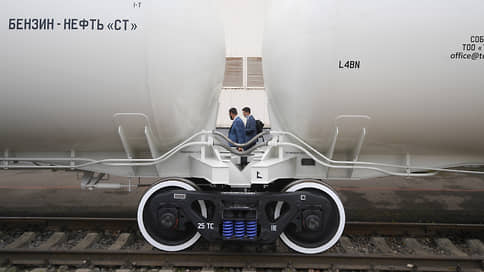 Топливо попросили остаться // Правительство решило продлить запрет на экспорт бензина