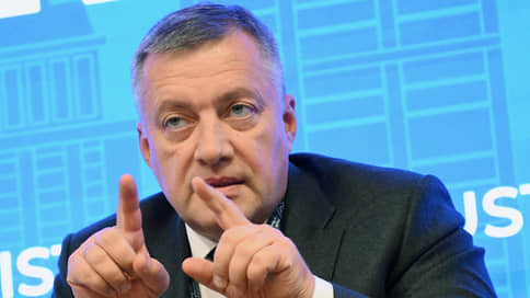 Оппозицию просят подождать // Эксперты прогнозируют успех кандидатов власти на всех уровнях осенних выборов