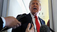 Дональд Трамп своих не бросает