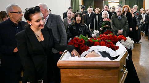 В Москве простились с кинорежиссером Валерием Усковым