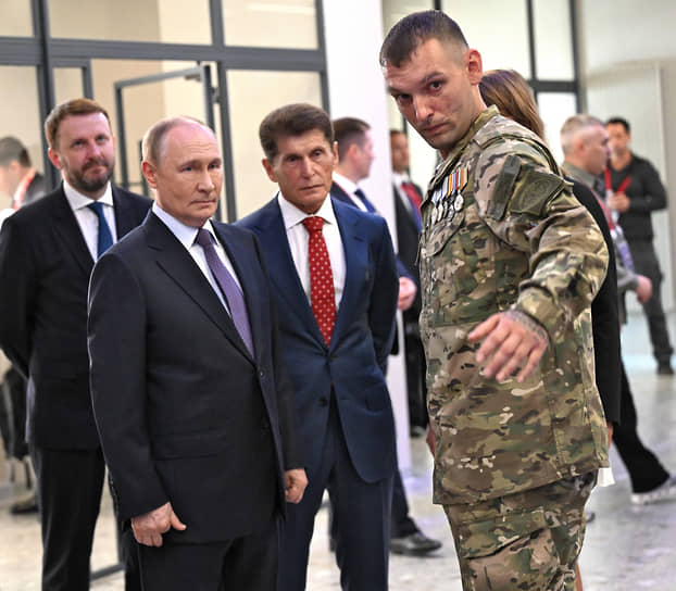 Леон Володин не рассказывал верховному главнокомандующему подробности личной биографии. А жаль