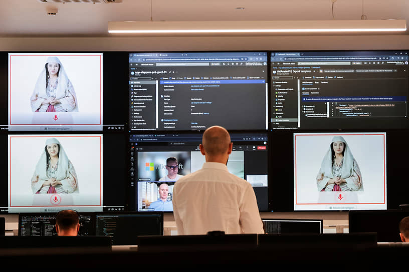 ИИ-бот Diella в образе аватара-женщины в национальном албанском наряде