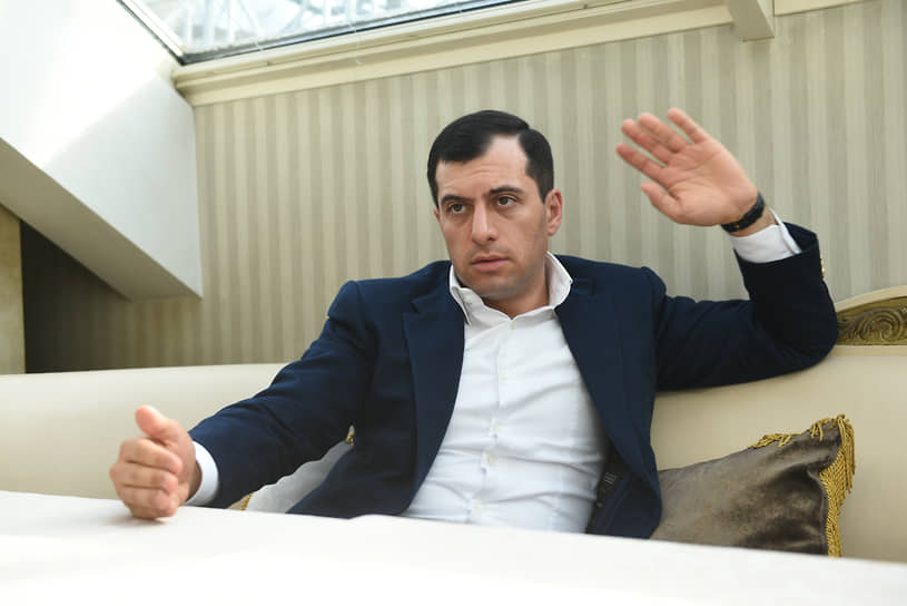 Бывший заместитель начальника отдела Госземнадзора управления Росреестра России по Петербургу Борис Авакян