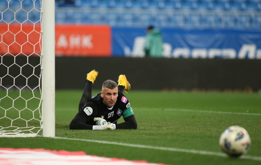 Матч между московским «Динамо» и «Крыльями Советов»