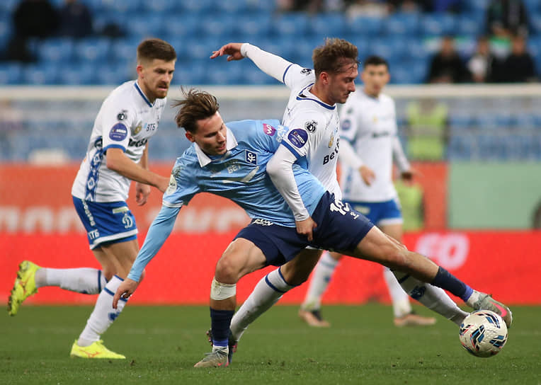 Матч между московским «Динамо» и «Крыльями Советов»