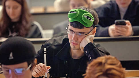 Платные места в вузах распределят в зависимости от среднего набора за три года