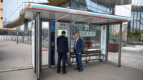 Пассажирам добавят тепла и зарядок // Новый ГОСТ рекомендует производить автобусные остановки с отоплением и Wi-Fi