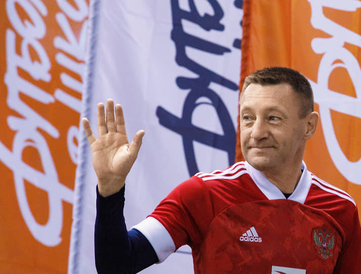Андрей Тихонов 
