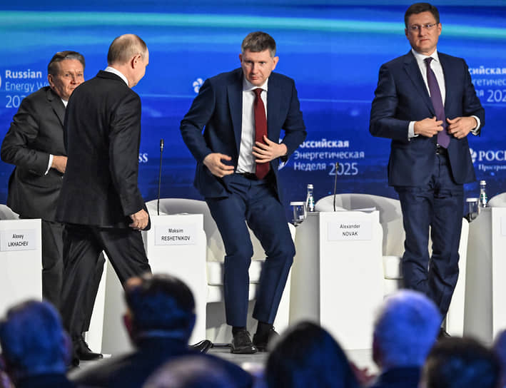 Владимир Путин вошел, как всегда, когда не ждали 