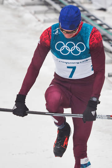 Международная федерация лыжных видов спорта своим отказом допустить россиян на Олимпиаду лишила отечественную команду самого сильного отряда спортсменов (на фото — трехкратный олимпийский чемпион Александр Большунов)
