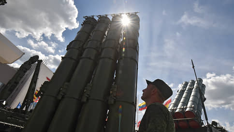 Не над всей Индией безоблачное небо // Дели может потратить более $1 млрд на закупку у России ракет для С-400