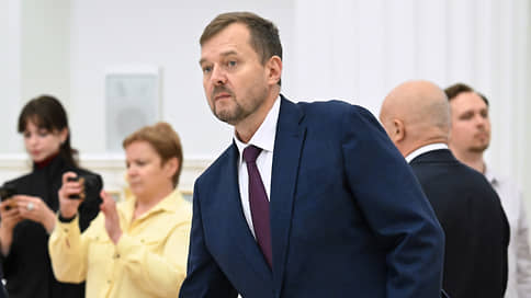 ЦИК избрал вариант прокуратуры // Москва требует отменить решение главы Запорожья об отставке председателя облизбиркома