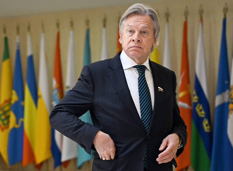 Глава комиссии СФ по информационной политике и взаимодействию со СМИ Алексей Пушков