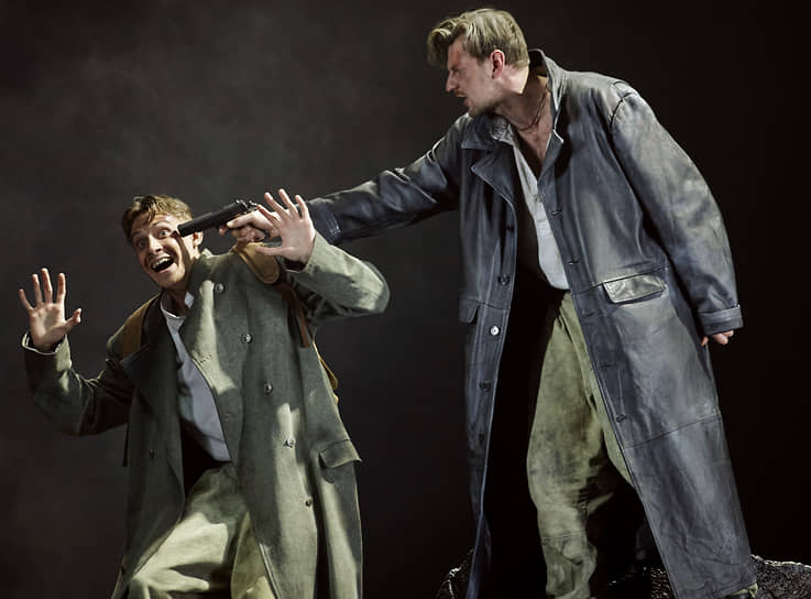 Спектакль Алексея Бородина «Игра интересов»