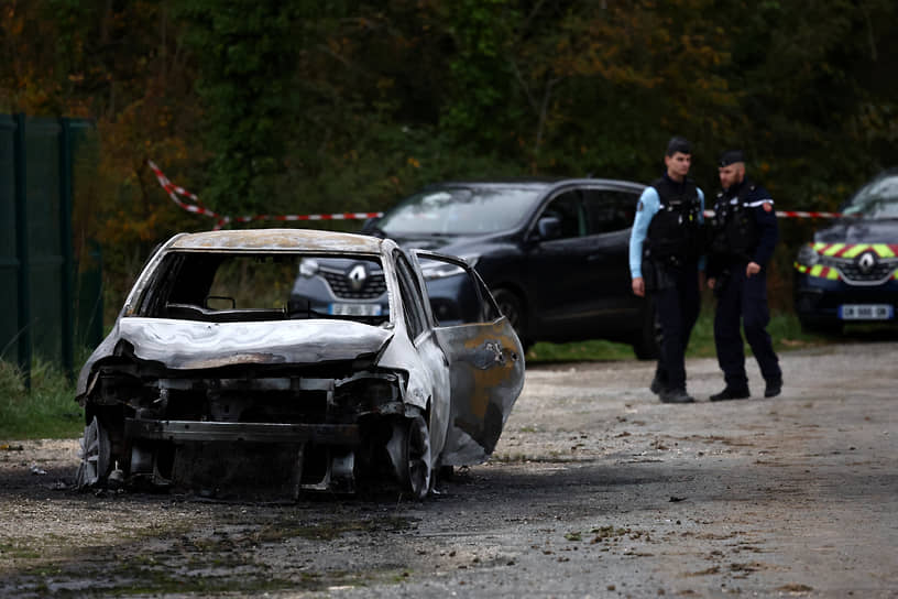 Сгоревший автомобиль злоумышленника, 5 ноября 2025 года