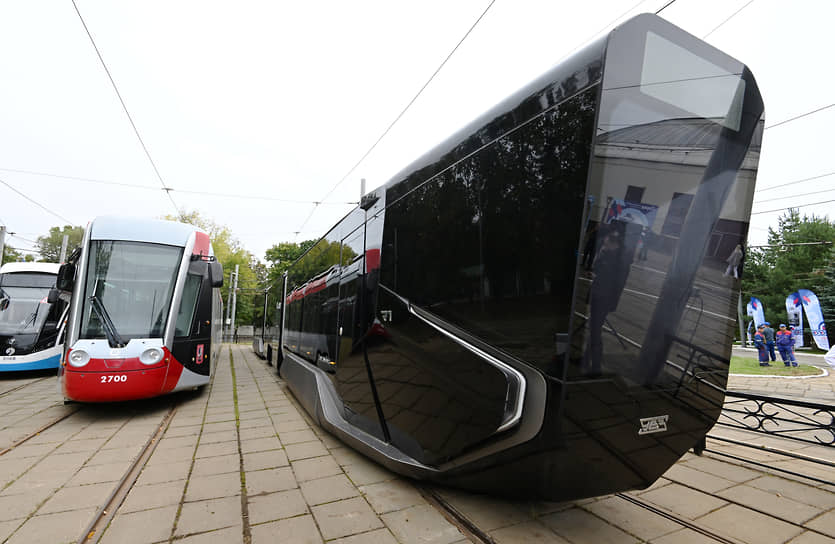 При довольно высоких налоговых льготах на стимулирование инноваций и исследований доля затрат на них бизнеса в России невелика (на фото — инновационный трамвай R1 Уралвагонзавода, так и не пошедший в серию)