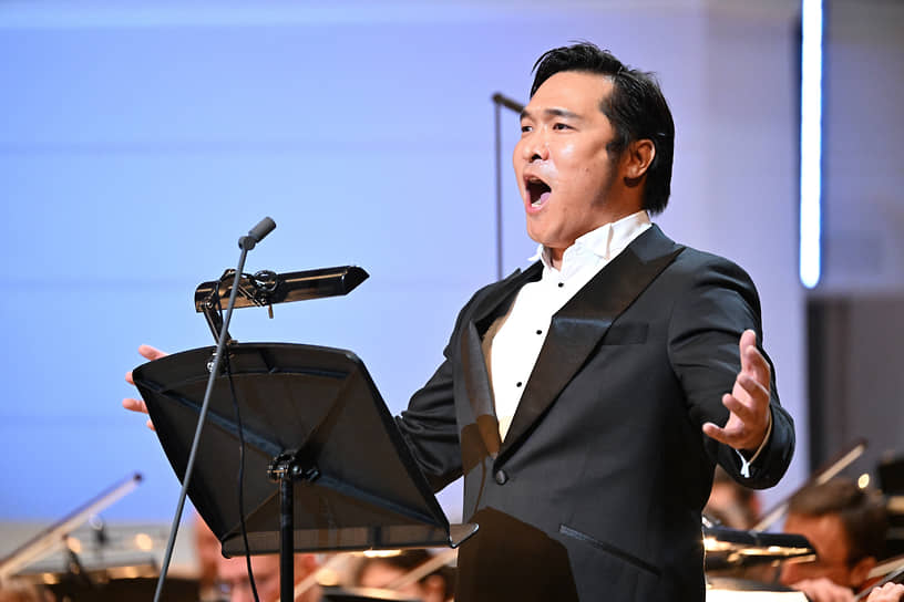 Оперный певец Энхбат Тувшинжаргал