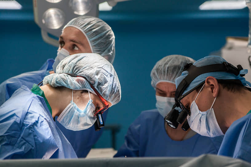 Все сосуды перепутаны: кровь бессмысленно бегает по маленькому кругу из сердца в легкие и обратно